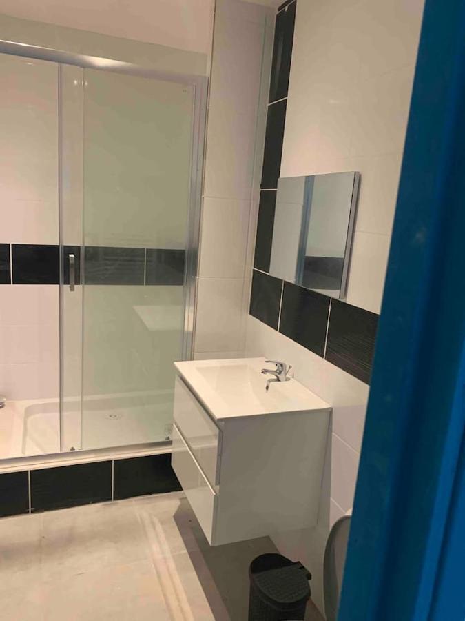 Le Depot Appartement Du Port A Champvert Экстерьер фото