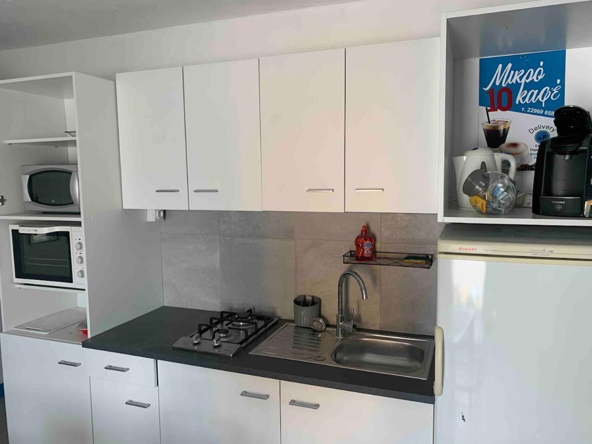 Le Depot Appartement Du Port A Champvert Экстерьер фото